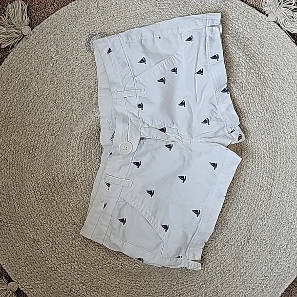 Shorts - Picture 2 of 2